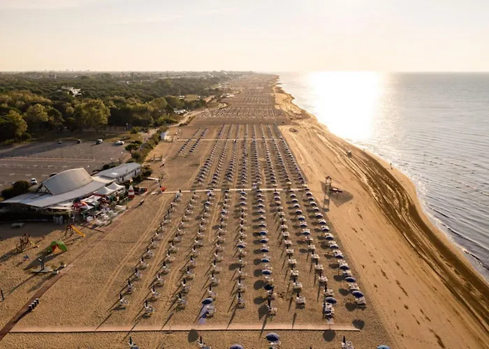 Functional Flat In A Modern With Pool *